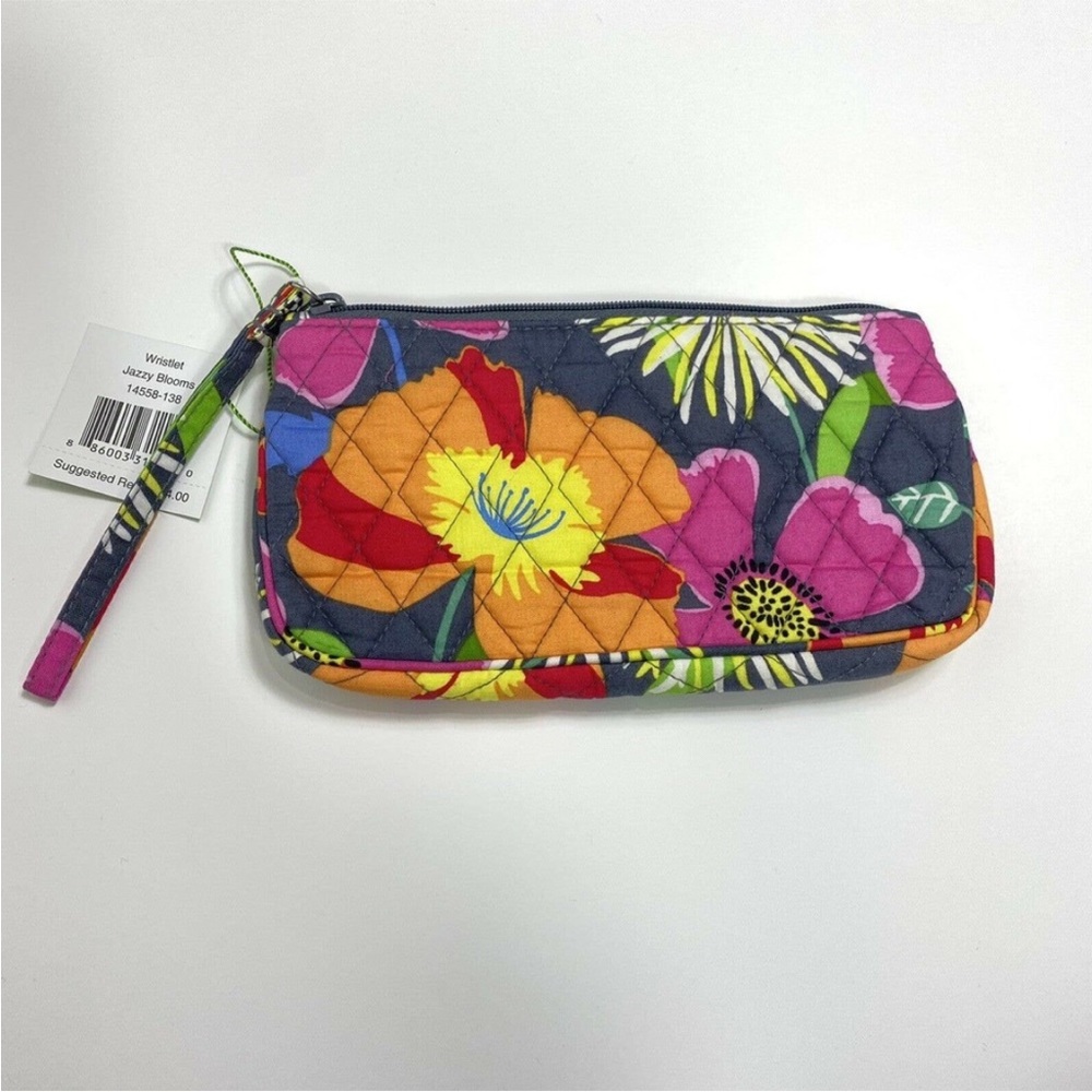 NWT- Vera Bradley Wristlet | JAZZY BLOOMS |